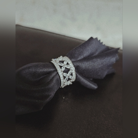 Silver ring 💍 - Picture 4 of 6